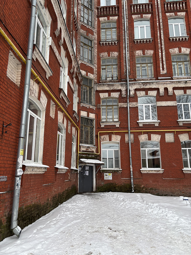 Морозовский городок (Двор Пролетарки) в Твери: история и архитектура (фото Олег Д., январь, 2026)