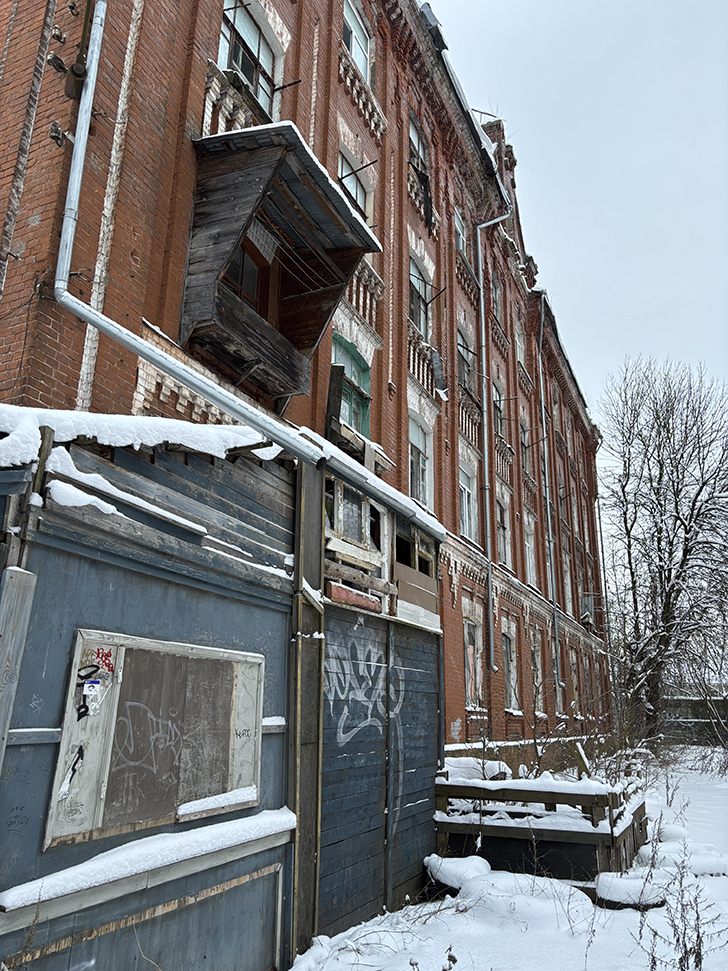 Морозовский городок (Двор Пролетарки) в Твери: история и архитектура (фото Олег Д., январь, 2026)