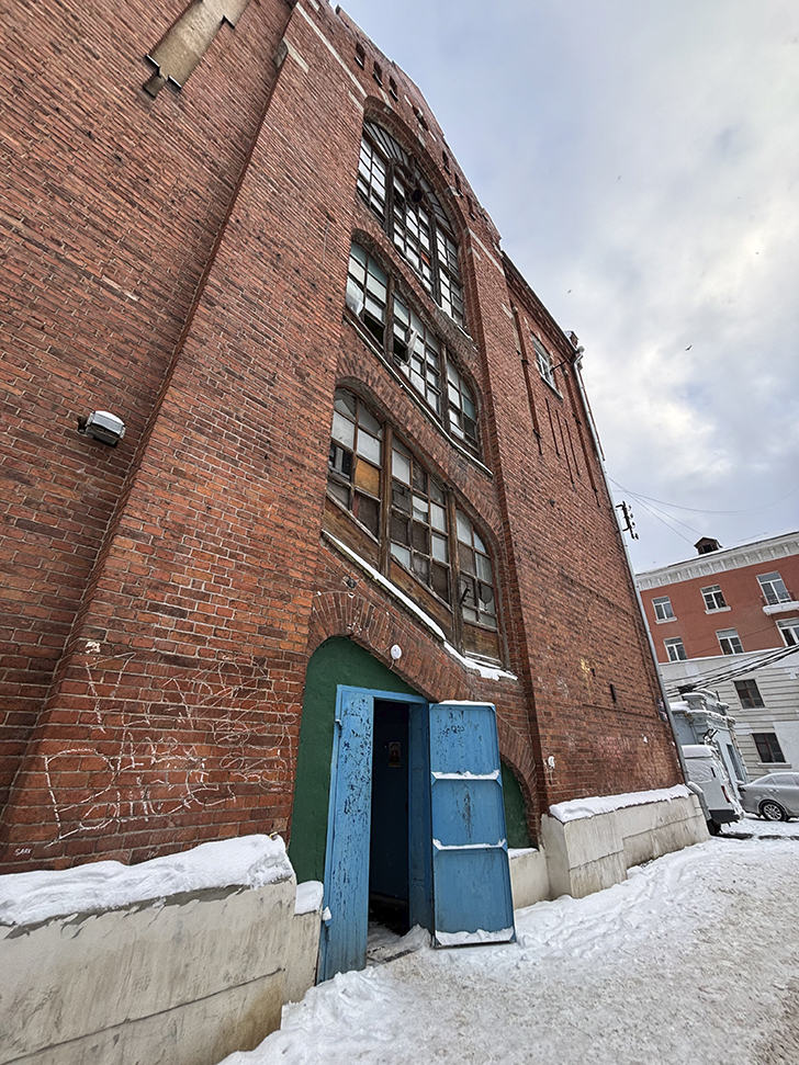 Морозовский городок (Двор Пролетарки) в Твери: история и архитектура (фото Олег Д., январь, 2026)