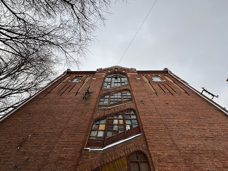 Морозовский городок (Двор Пролетарки) в Твери: история и архитектура (фото Олег Д., январь, 2026)