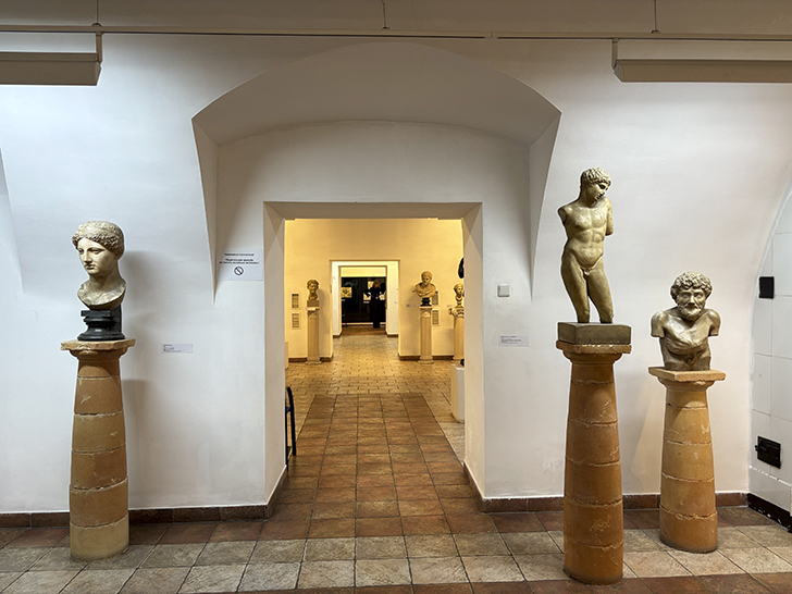 Галерея искусств Зураба Церетели (фото Олег Д., январь, 2026)