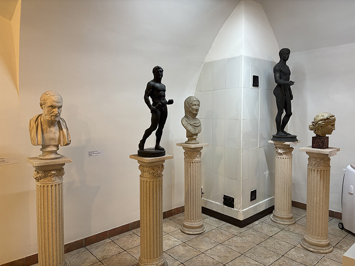 Галерея искусств Зураба Церетели (фото Олег Д., январь, 2026)