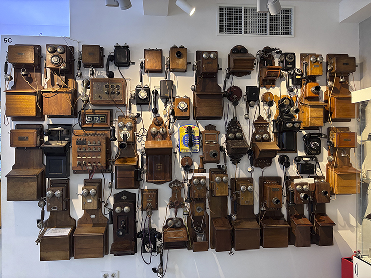 Музей истории телефона в Москве (фото Олег Д., февраль, 2026)