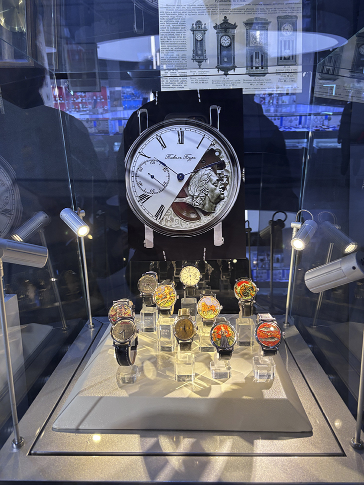 Музей времени и часов (фото Олег Д., февраль, 2026)