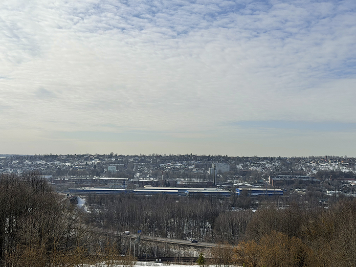 Перемиловская высота: снова у монумента героям битвы под Москвой (фото Олег Д., март, 2026)