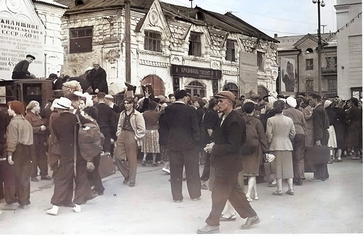 Торговые ряды, Советская площадь