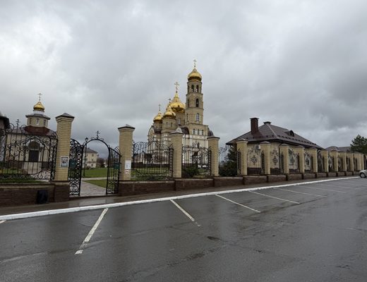 Духовно-православный центр Вятский Посад в Орле (фото Олег Д., весна, 2026)