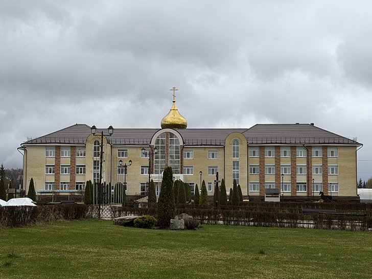 Духовно-православный центр Вятский Посад в Орле (фото Олег Д., весна, 2026)