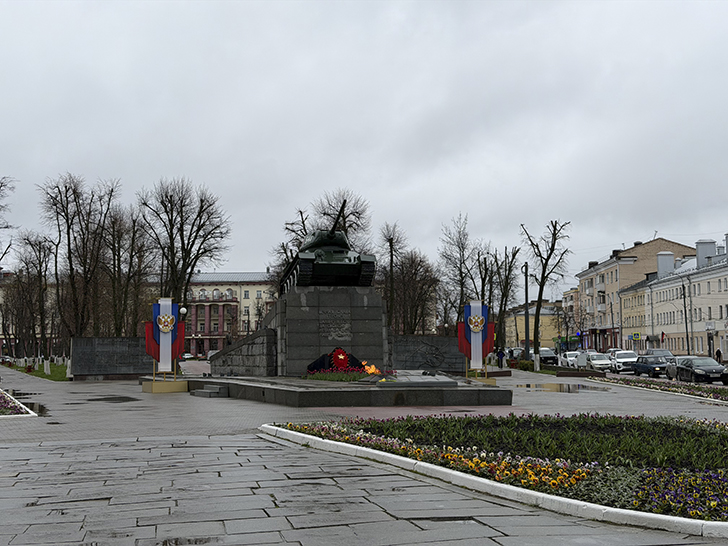 Святыни и мемориалы города Орел (фото Олег Д., весна, 2026)