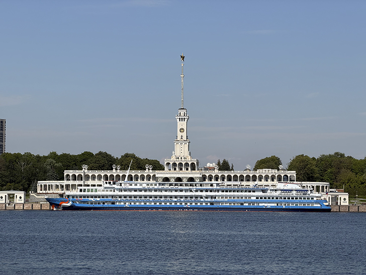 Музей подводной лодки Б‑396 «Новосибирский комсомолец» (фото Олег Д., лето, 2026)