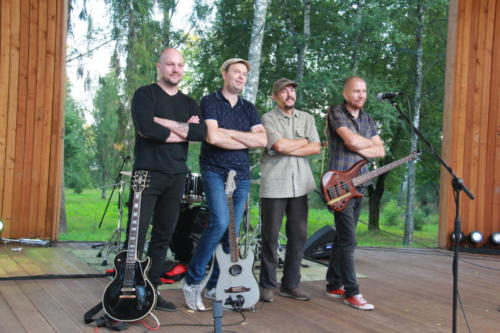 Концерт группы «Лаборатория дождя» в «Зелёном театре» города Высоковск (фото В.Кузьмин, август 2021)