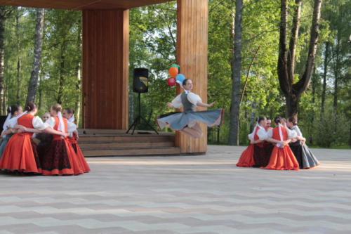 Открытие «Зеленой» сцены в парке «Березовый», г.Высоковск (май 2021 года, фото В.Кузьмин)