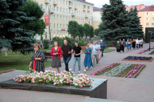 Свеча памяти (фото В.Кузьмин, июнь 2021 года)